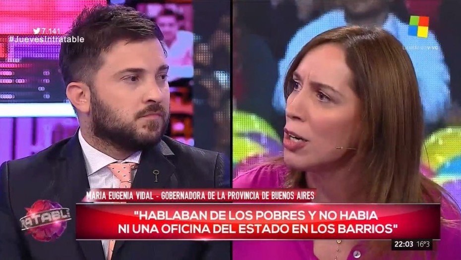 clarincom's tweet photo. María Eugenia Vidal y un duro contrapunto con Diego Brancatelli: "Hay una hipocresía del kirchnerismo que indigna" https://t.co/BTDwn4q7Mw https://t.co/396KOrIk4B