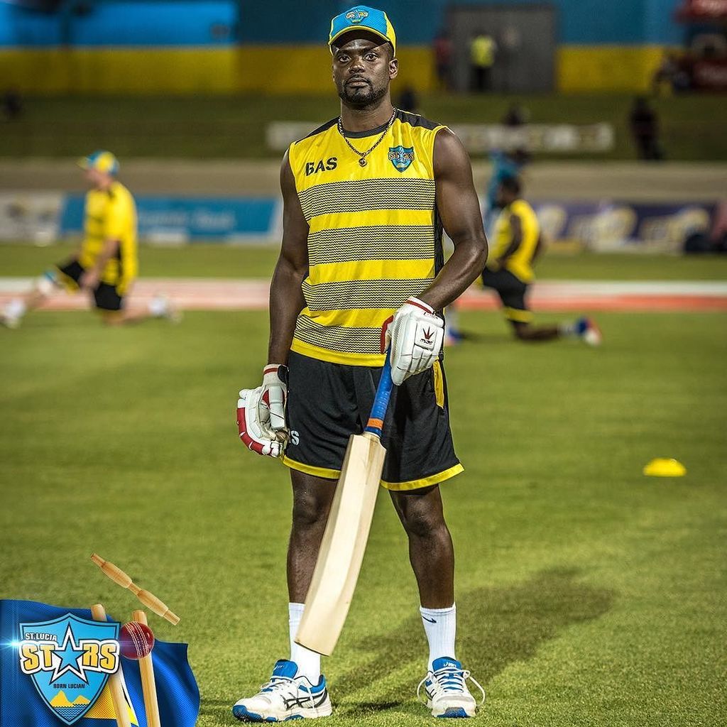 StLuciaStars's tweet photo. Rampaul's first over goes for 14 runs, including three boundaries. SLS 16-0 (2) #CPL17 #SLSvsBT #StarsNeverFade https://t.co/fXIC8n5QB4 https://t.co/xWKoBMXyTG