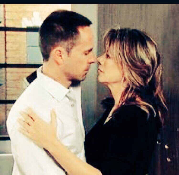 HeartAmerica's tweet photo. @ABCNetwork @nathanvarni give my reason for watching back #GH back. @WilliamdeVry1 @NancyLeeGrahn on my screen. #SignWDV #KeepWDV #Julexis https://t.co/FWx9gEBt8d