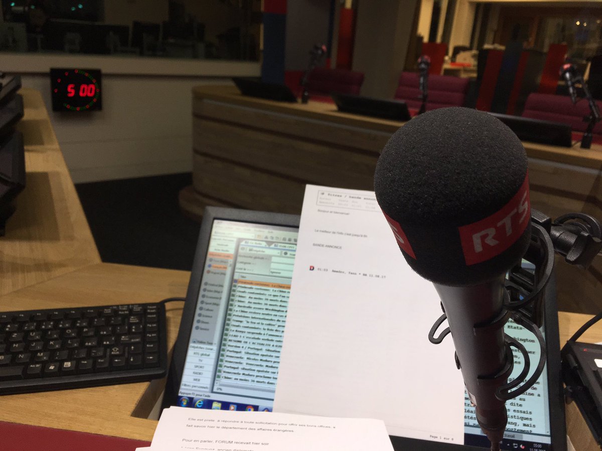 yamedro's tweet photo. Et c'est parti pour ma dernière de @RTSpastroptot ! https://t.co/XEPz33HZV6