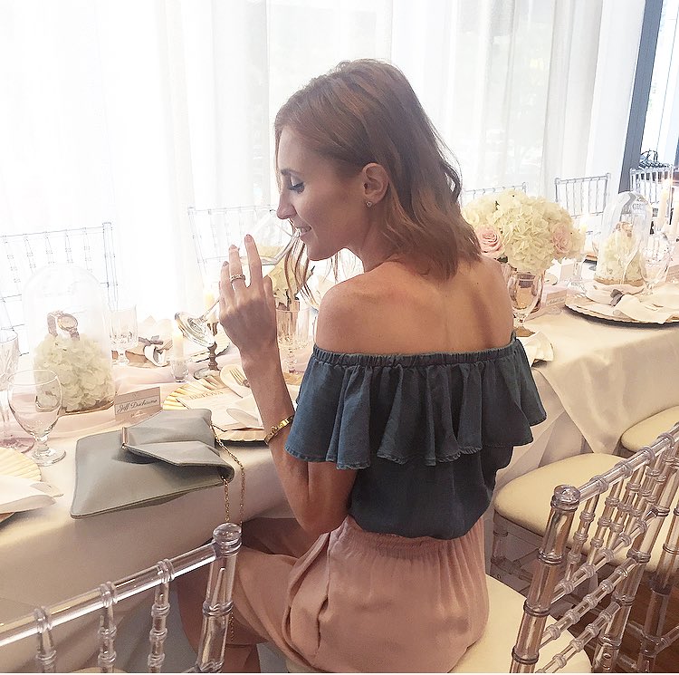 gabpacifico's tweet photo. The fanciest affair tonight for @Bulova 🥂💕 thank you for the pre bday bubbles @EGPR_Tweets #BulovaCA https://t.co/WsSu4PcYkM