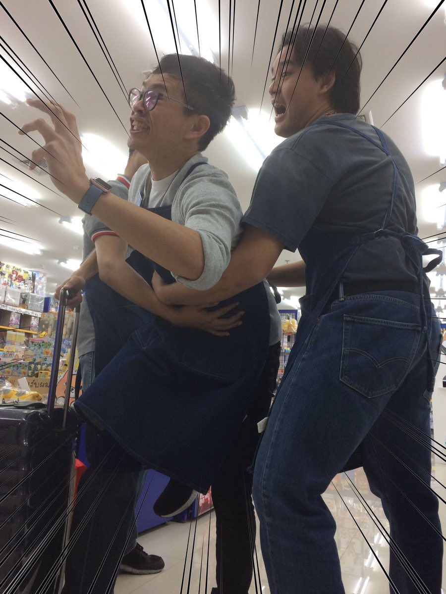 元郡山店長ことアニメイトバンコク店長 今回もこっそりc87以来のコミケ参加を狙うも店員に阻止され帰国を逃す C92 Togetter