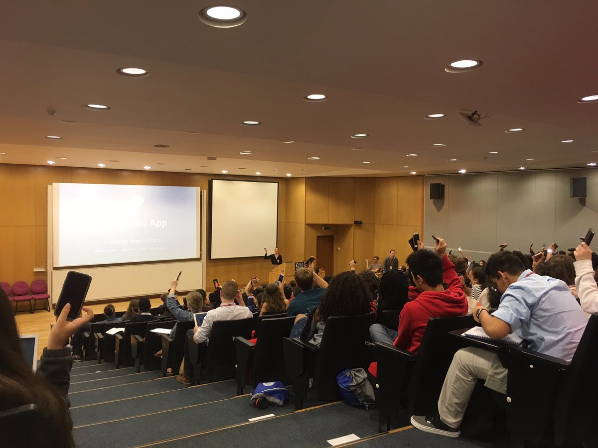 InnovateKings's tweet photo. Brilliantly engaging presentation from @amyroseburley @kingsbiomed alum &amp; team @TheMedicApp inspiring the next generation @KCLWP #Kings20 https://t.co/OOIKiH1PzG
