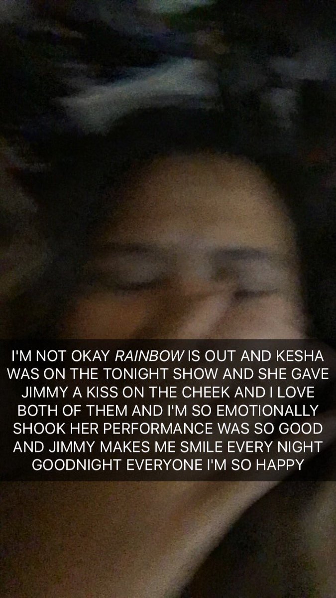 krissyy_elyse's tweet photo. C U R R E N T  M O O D #KESHAONFALLON @KeshaRose @jimmyfallon #RAINBOW 🌈 #FALLONTONIGHT https://t.co/8ODzJORw9M