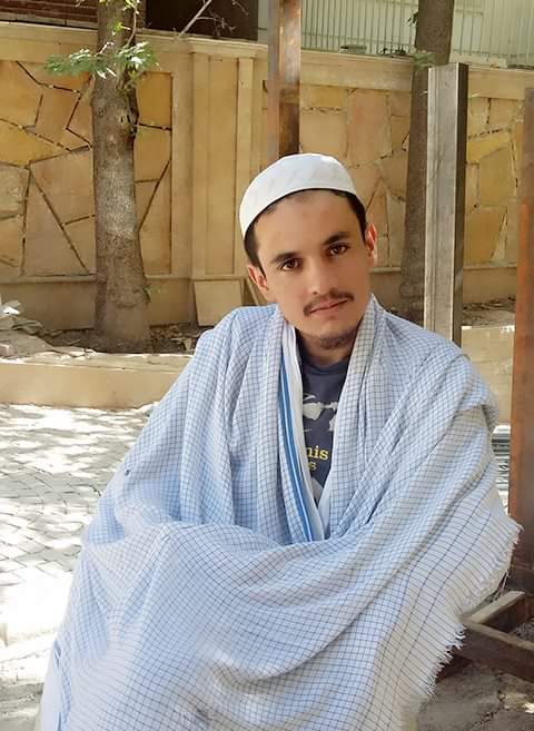 guhlamhazrt's tweet photo. کله نا کله دې #مشفیق زړه ته
د چا د غمه خوشالي ورکوه
کاپی صابرhttps://t.co/VgGV9gPjz4 https://t.co/HcnOWiTAB8