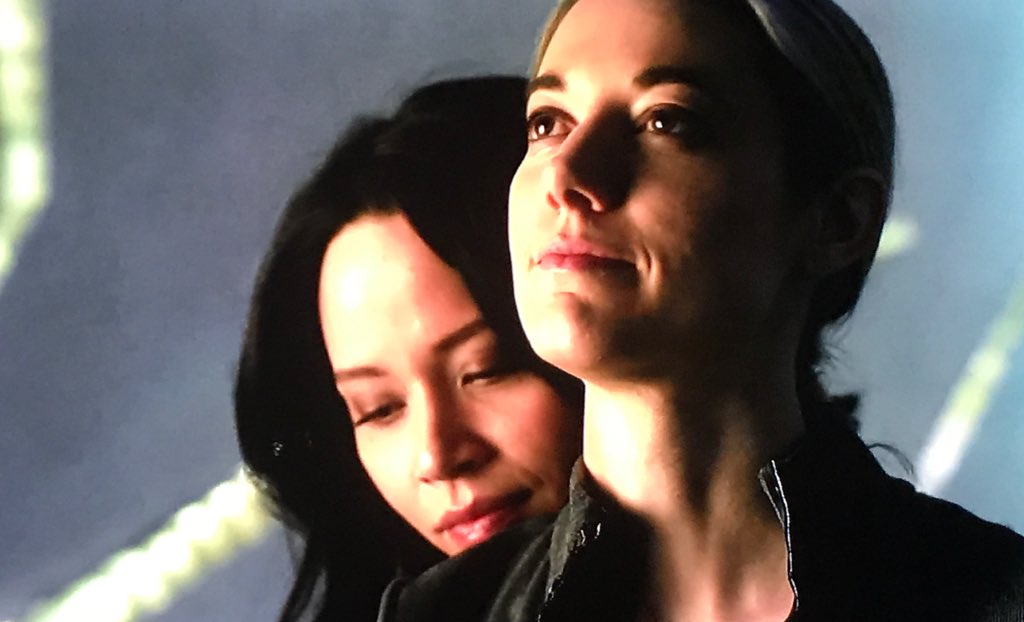 YourBrainOnTV's tweet photo. "What do you mean 'our relationship?'"
Android and Two.
#Tandroid
#DarkMatter #Syfy
#YourBrainOnTV https://t.co/FJjlJ2Hwpx