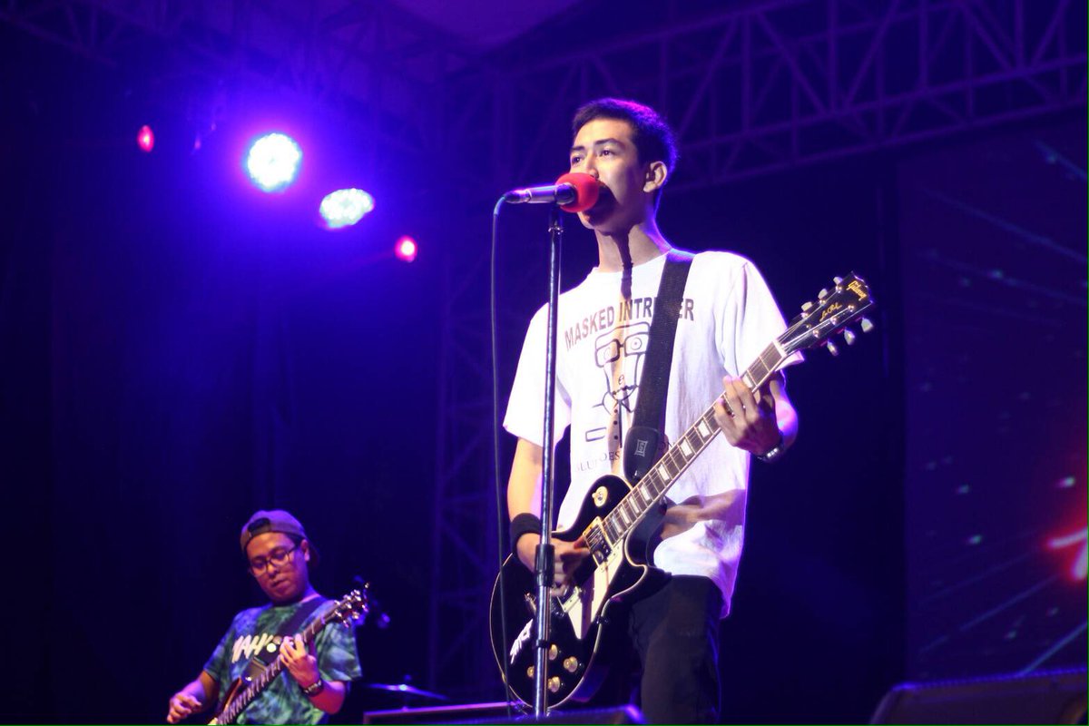 Thanks for invitation 🍻 <a href="/locofest_/">Locofest 2017</a> <a href="/funfunbrothers/">FUNFUN</a> 
#FunFun #PopPunk