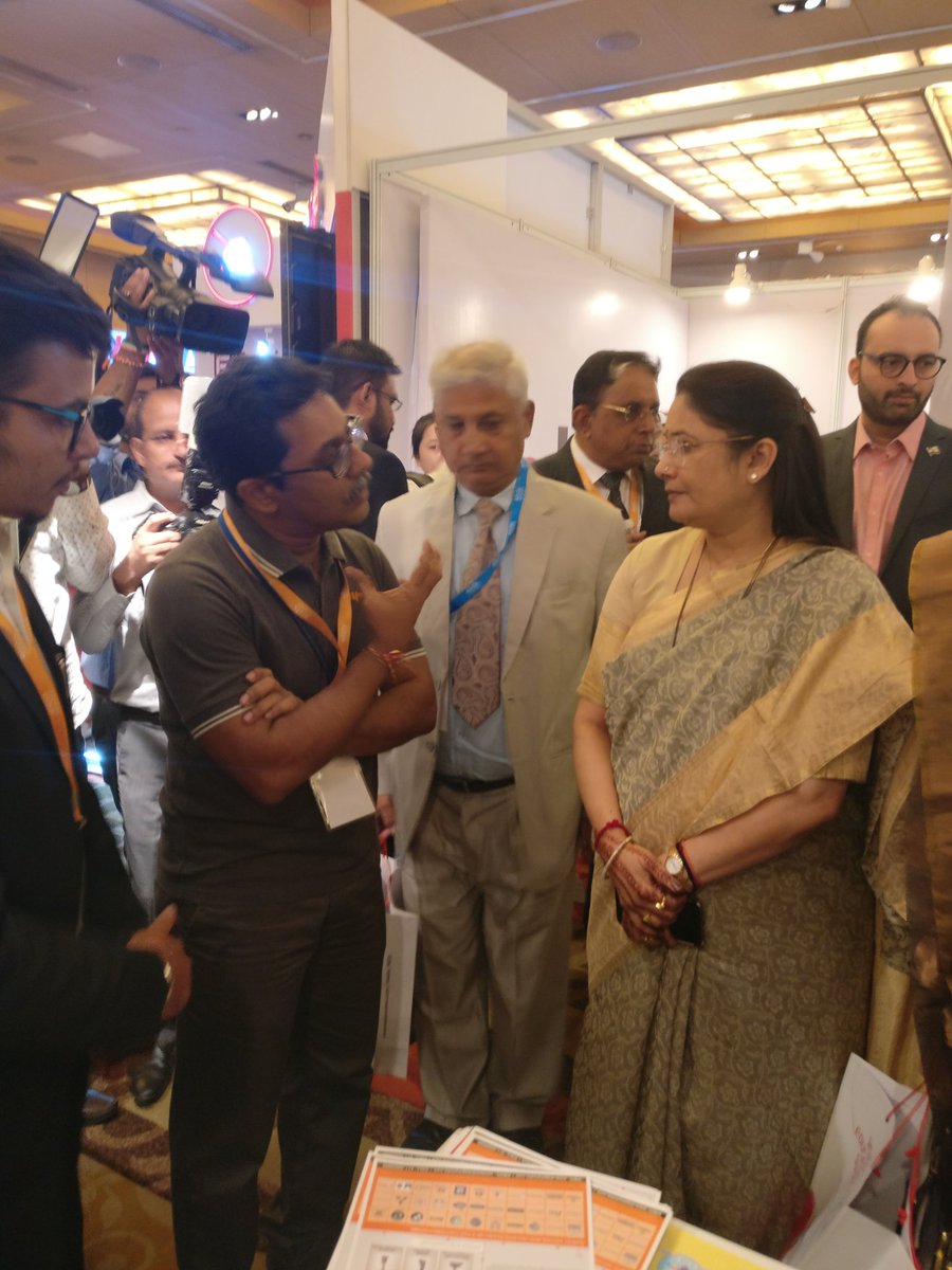 MapmyIndia's tweet photo. @kiranmaheshwari happy to know more on #mapmyindia solutions for #schoolbusmonitoring #elets #childsafety #WesDelhi #Education https://t.co/QnN6ymeQK7