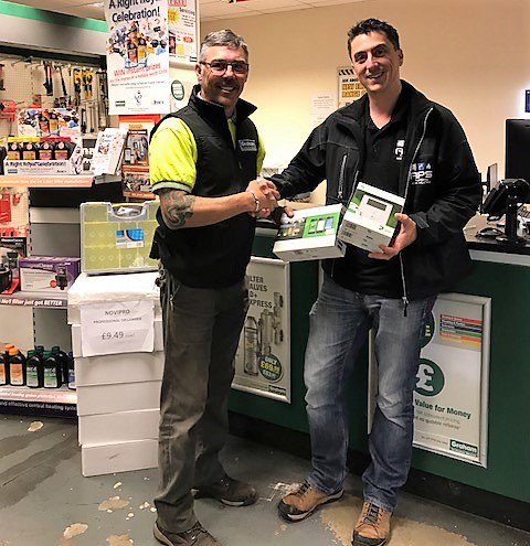 Graham_Merchant's tweet photo. Well done Andy Tilley on your new @LightwaveRF Wirefree Home Heating π #Installer2017 https://t.co/WEHvz6LNCo