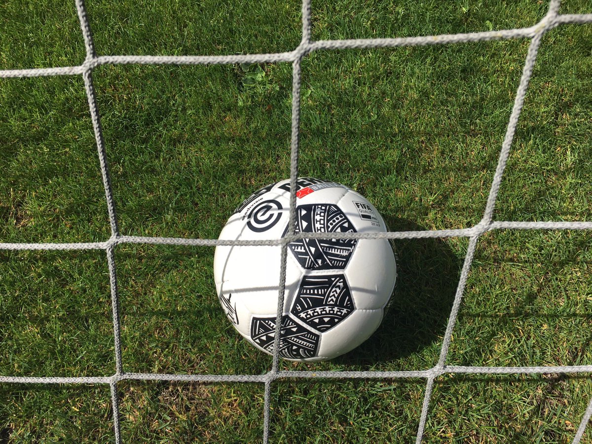 AZAlkmaar's tweet photo. β Goedemorgen. Om 11:00 uur werkt AZ haar laatste training ter voorbereiding op het uitduel met PSV af.
#psvaz #AFASTrainingscomplex https://t.co/BO7OWaQYHh