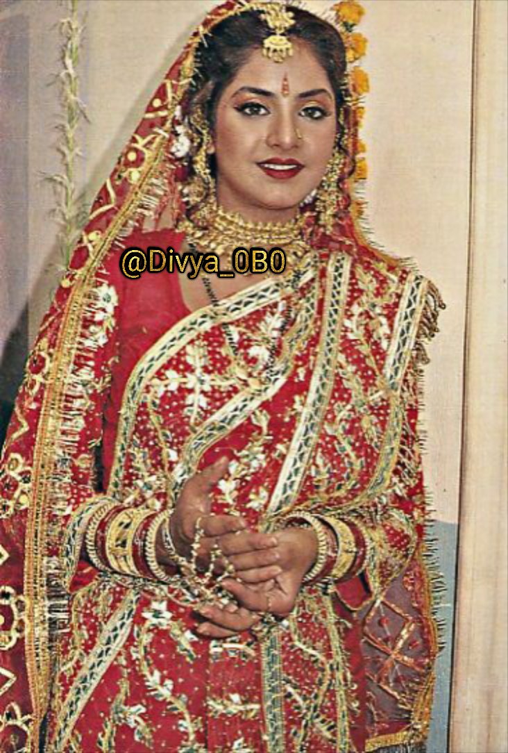 Divya Bharti Forever On Twitter Look The Most Beautiful Bride In Red 😇 Laadla Divyabharti