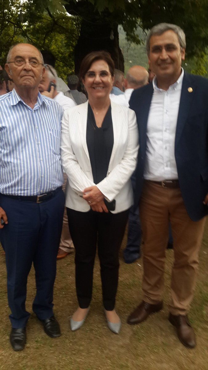 kurtulmusoglu's tweet photo. Sayın genel başkanı kemal kılıdaroğlunun akçakoca esmahanım köyünü ziyaretimde necati yılmaz ve gaye usluerle birlitetiz https://t.co/yliaByG8Kx
