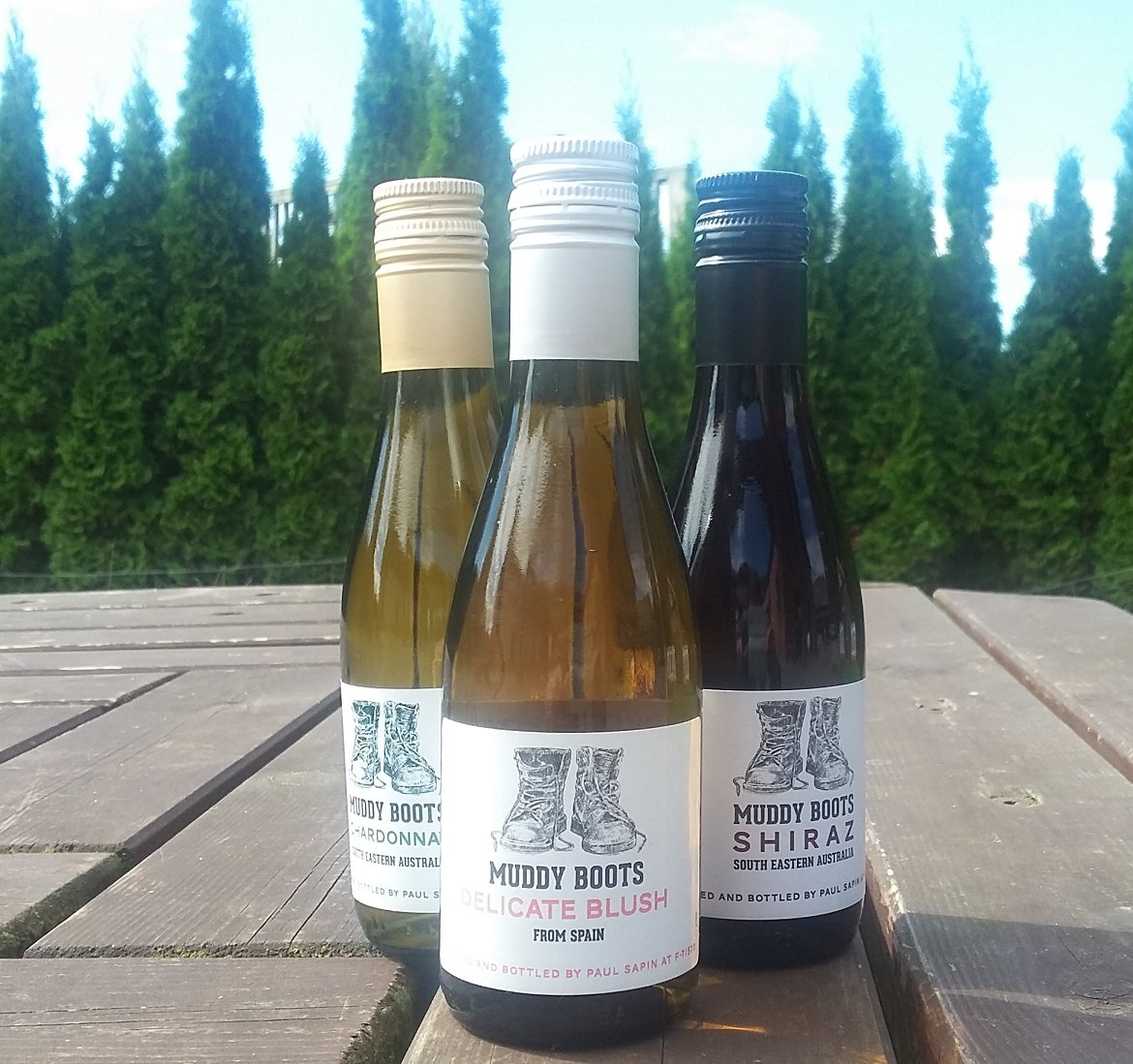 NTSpekeHall's tweet photo. There are muddy boots at Home Farm Restaurant! #winetime #toptipple https://t.co/TVJdSFfHve