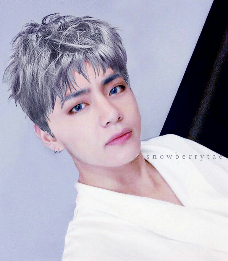 Ash grey haired Kim Taehyung,a winter prince.