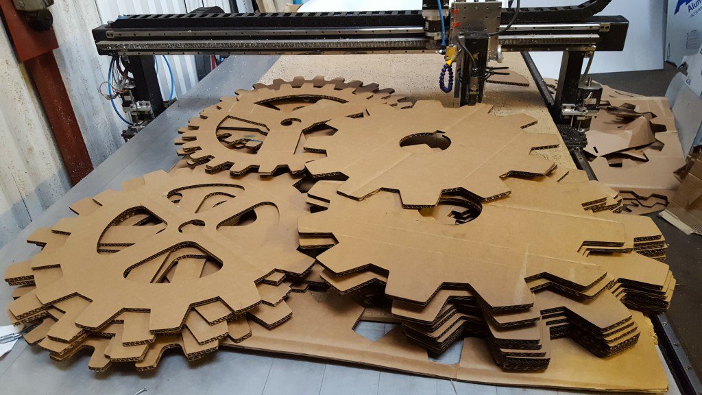 Laser cut cardboard gears - hipposigns.co.uk/2017/08/laser-… <a href="/TheTradesHub/">Trades Hub</a> #SHEFFIELDISSUPER #sheffieldbiz #IloveS #KelhamIsland