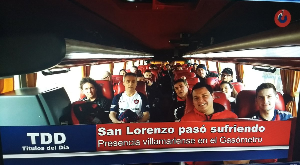 PabloAlonso84's tweet photo. Con presencia de la Peña @VillaMariaSL en el NG, mi @SanLorenzo pasó a 4tos de la Copa Libertadores. Todo en Títulos Del Día x @UNITEVEok. https://t.co/h41fE1IpzK