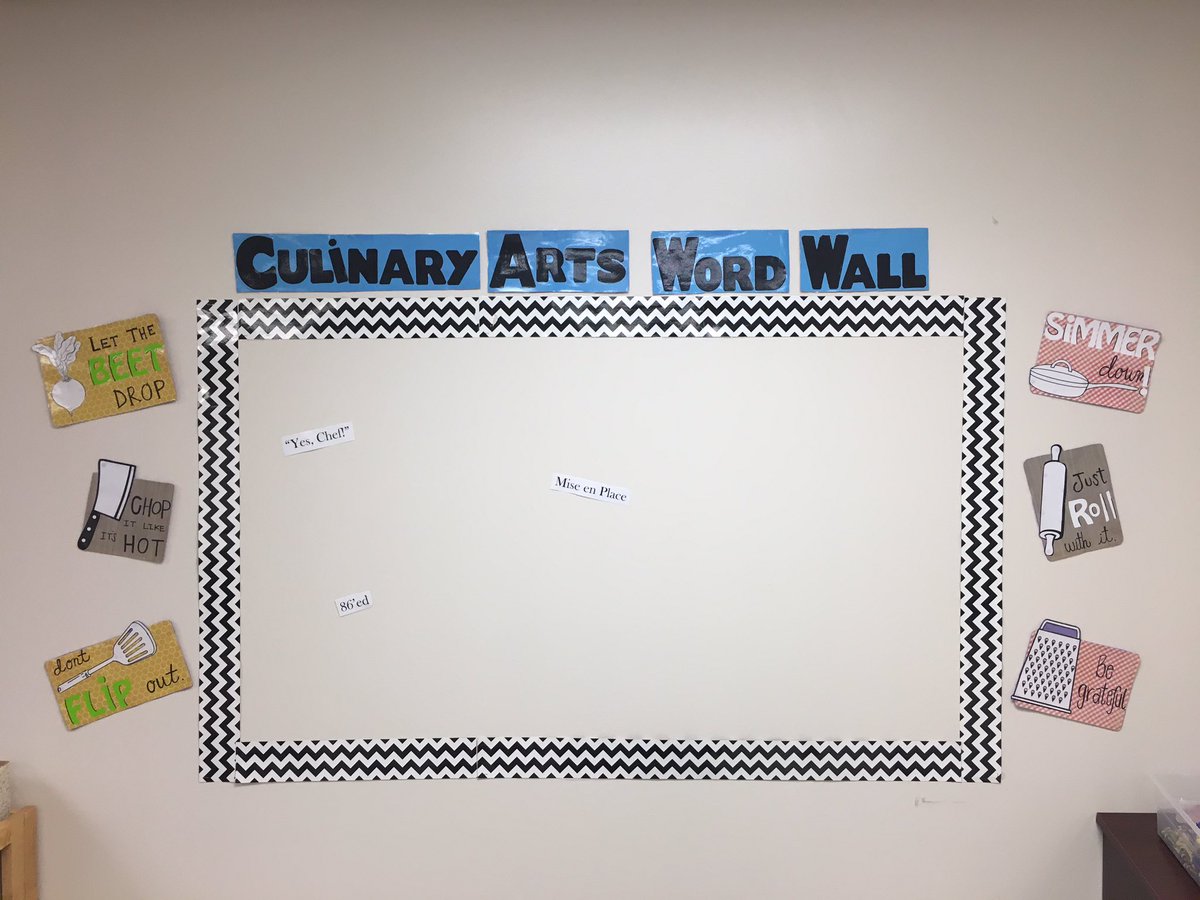 ChelseaGumm's tweet photo. Setting up my #wordwall shout out to @valeriemurawka for the assist! #ilovepuns #wordwallwordplay #mctcculinary https://t.co/ZjqeUjdeBO