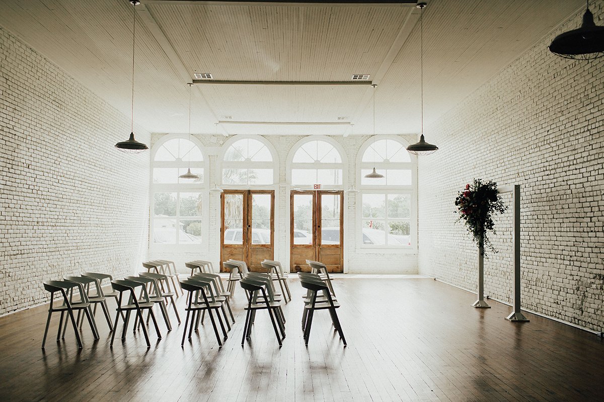 Happy Friday from the <a href="/oneeleveneast/">One Eleven East</a> team! We would love to schedule a tour for your big day! email: info@oneeleveneast.com  #atxvenue #wed