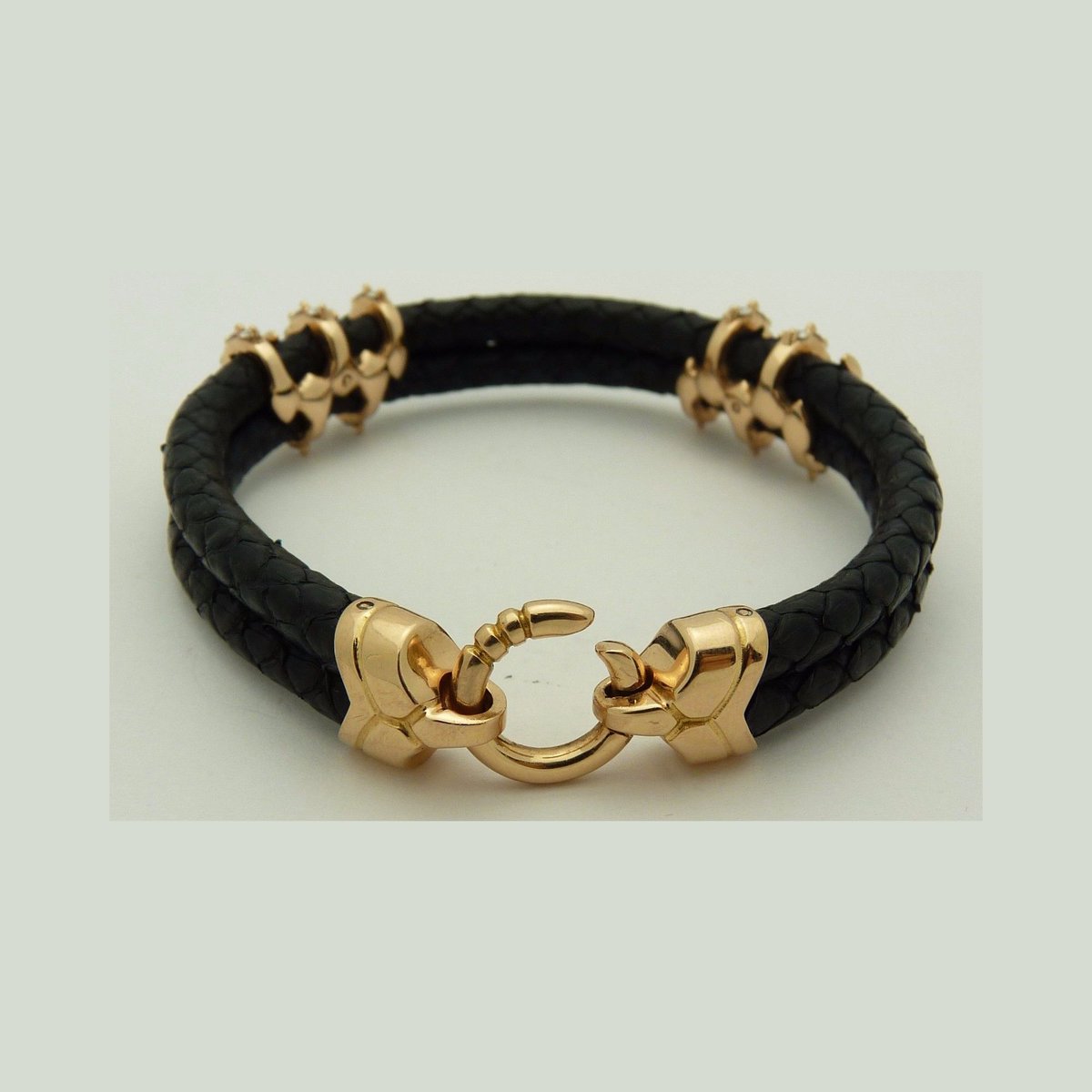 crownpawnshop's tweet photo. Sting HD
US $6999.00
#crownpawn #crownpawnshop #bocaraton #hollywood #miami #stinghd #jewelry #westpalm #dimonds #leather #bracelet #gold https://t.co/Ju6GaaCeEy