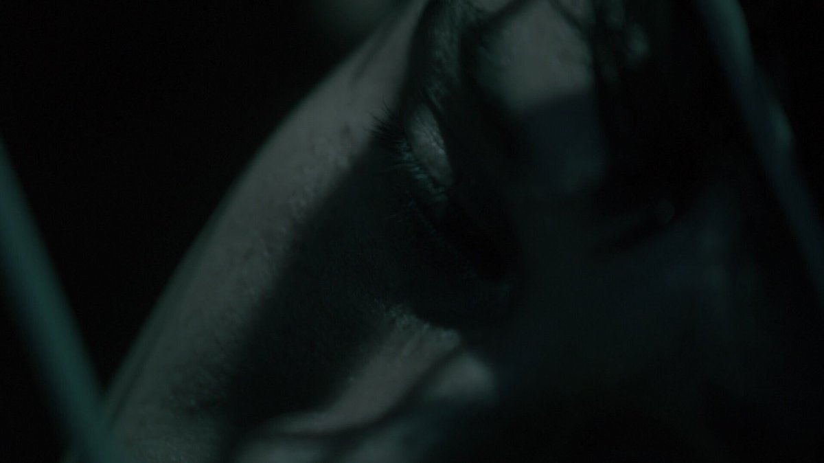 badpostbellarke's tweet photo. "bellamy?"
"clarke?"
"what are you doing here? didn't you get my message? I told you not to come after me."
"I couldn't wait anymore." https://t.co/FgRluPhOdM