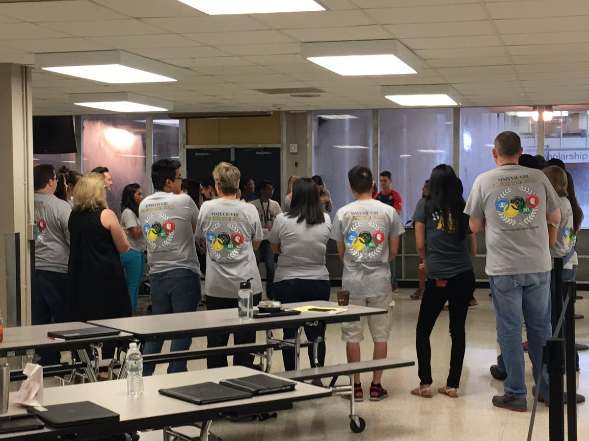 SpringWoodsHigh's tweet photo. Getting things going! #GoldStandard2017 #AllmeansAll https://t.co/EOO1EE0twf