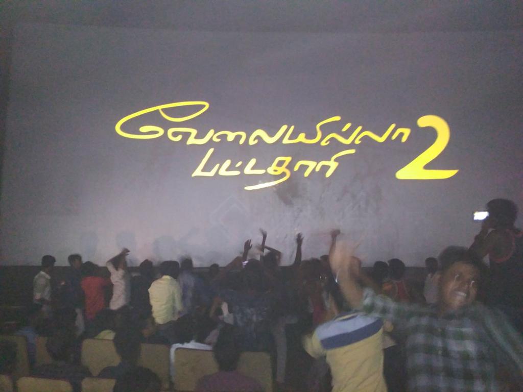 Its__Kavi's tweet photo. #VIP2SuperHit #VIP2GrandOpening
* Excellent Performance by @dhanushkraja @KajolAtUN @Amala_ams @thondankani @Hrishikesh @soundaryaarajni https://t.co/hk6ekpeMRs