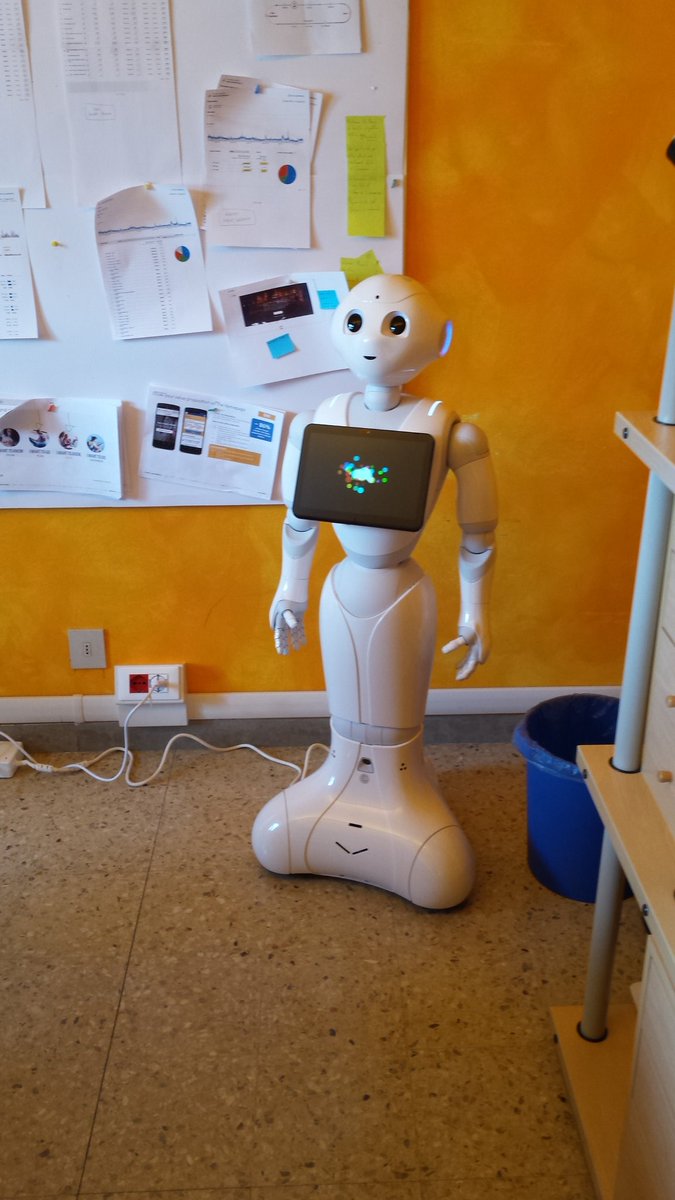 EricaMingotto's tweet photo. Ecco Pepper! Tutto è pronto per progetto #robotica #IntelligenzaArtificiale in #hotel con @CaFoscari @ilCISET #Promoservice e #Parchotel https://t.co/x2NLbsWHS6