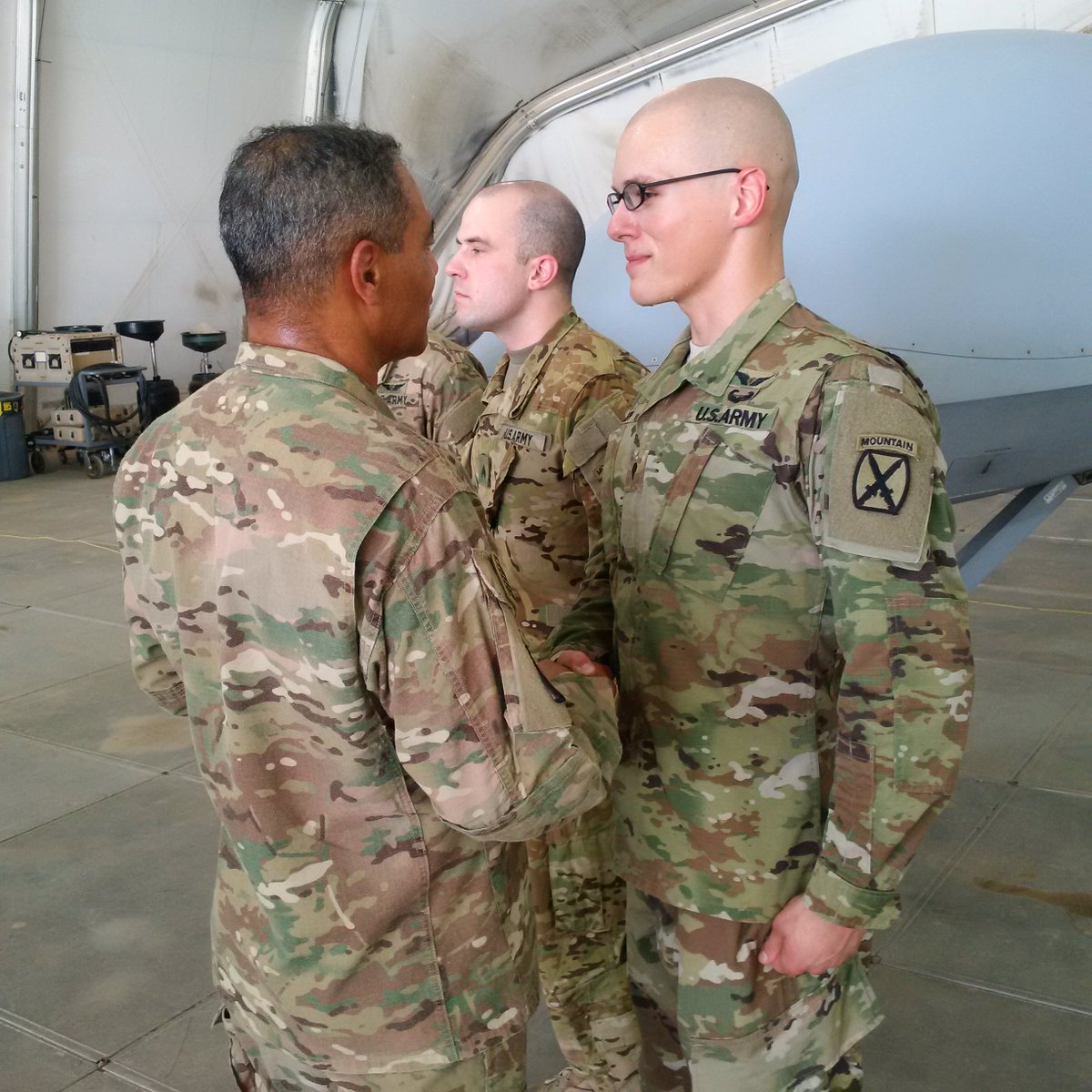 usarmycentral's tweet photo. Super day with @CENTCOM aviators. Climb to glory! https://t.co/EeFzUqaVBq