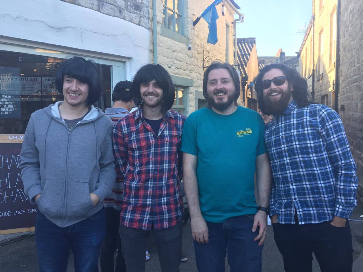 Dataphiles's tweet image. We had the honor last night of watching our colleague Simon, get his luscious long locks shaved off. Raising over £400 for @stgemmashospice!