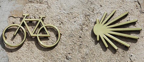 Se acerca un puente de días festivos, ¿has pensado hacer una escapada al camino de Santiago?
turismo.gal/que-facer/cami…