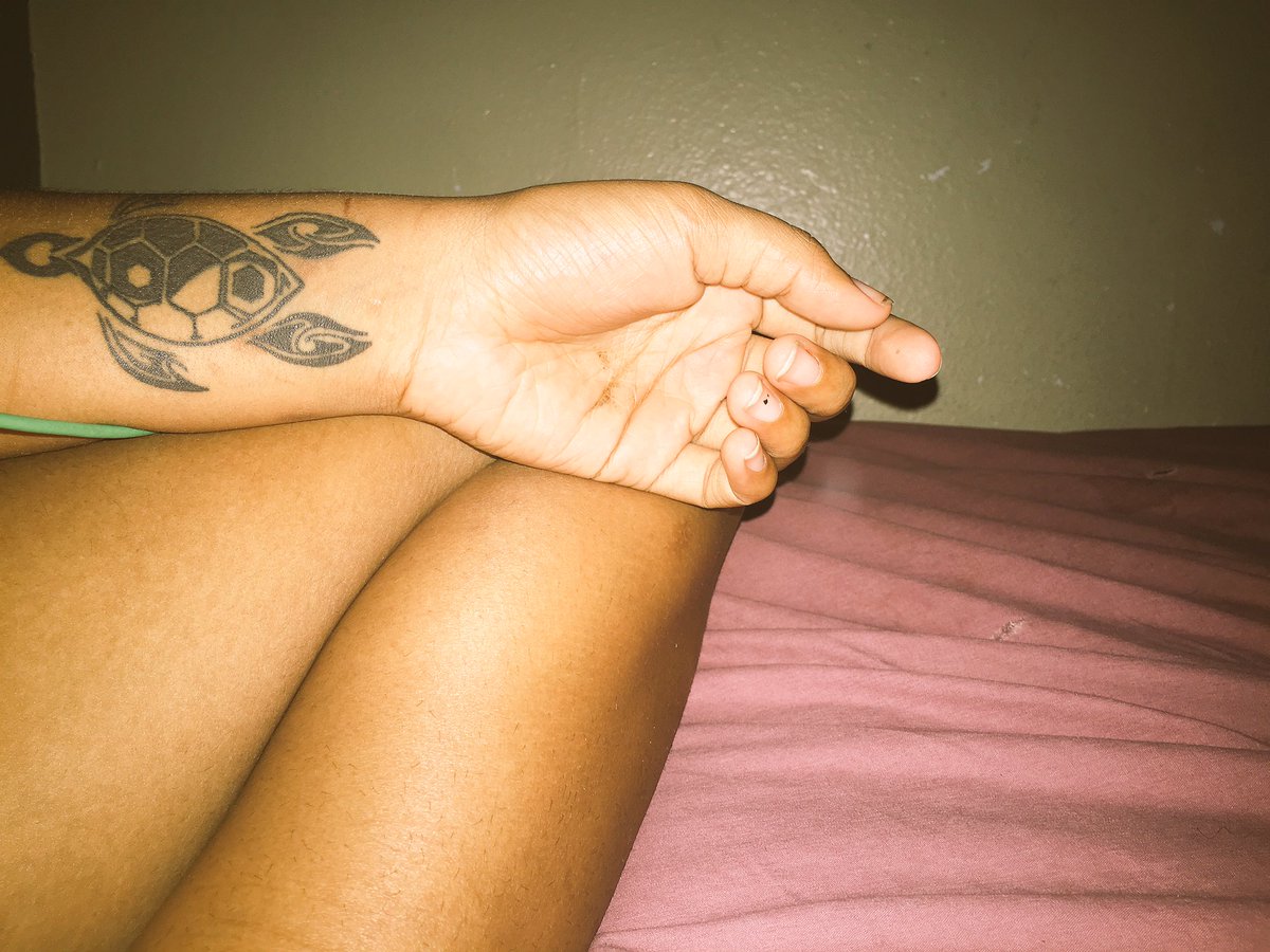 karmel2k14's tweet photo. 🐢☯️ @GreatTattoos https://t.co/pk6LU7Cayi