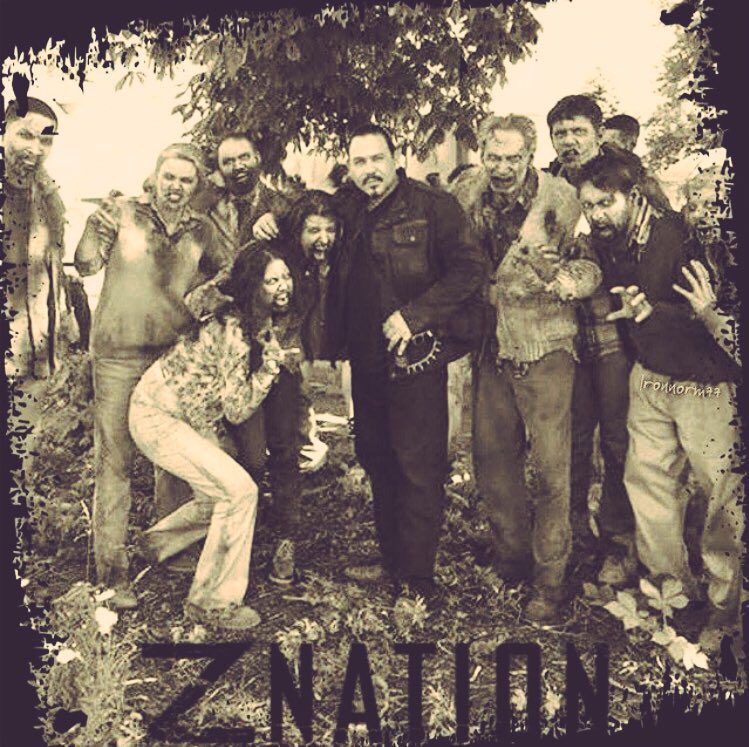Ironnorm77's tweet photo. #HectorAlvarez #Escorpion aka @EmilioRivera48 was damn #badass 😈 in #ZNation #S2 & #S3 #FavouriteCharacter #FavouriteActor #FlashbackFriday https://t.co/AH1NJ339xl