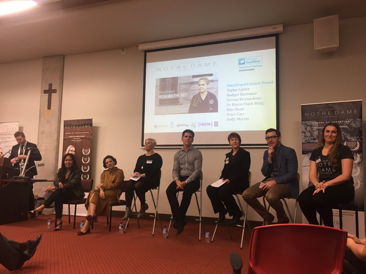 AlisonGraham_Au's tweet photo. #UNDASONM Guest Panel shedding some light on progressing in the field of #nursing #FOANed https://t.co/tKgWUEAere
