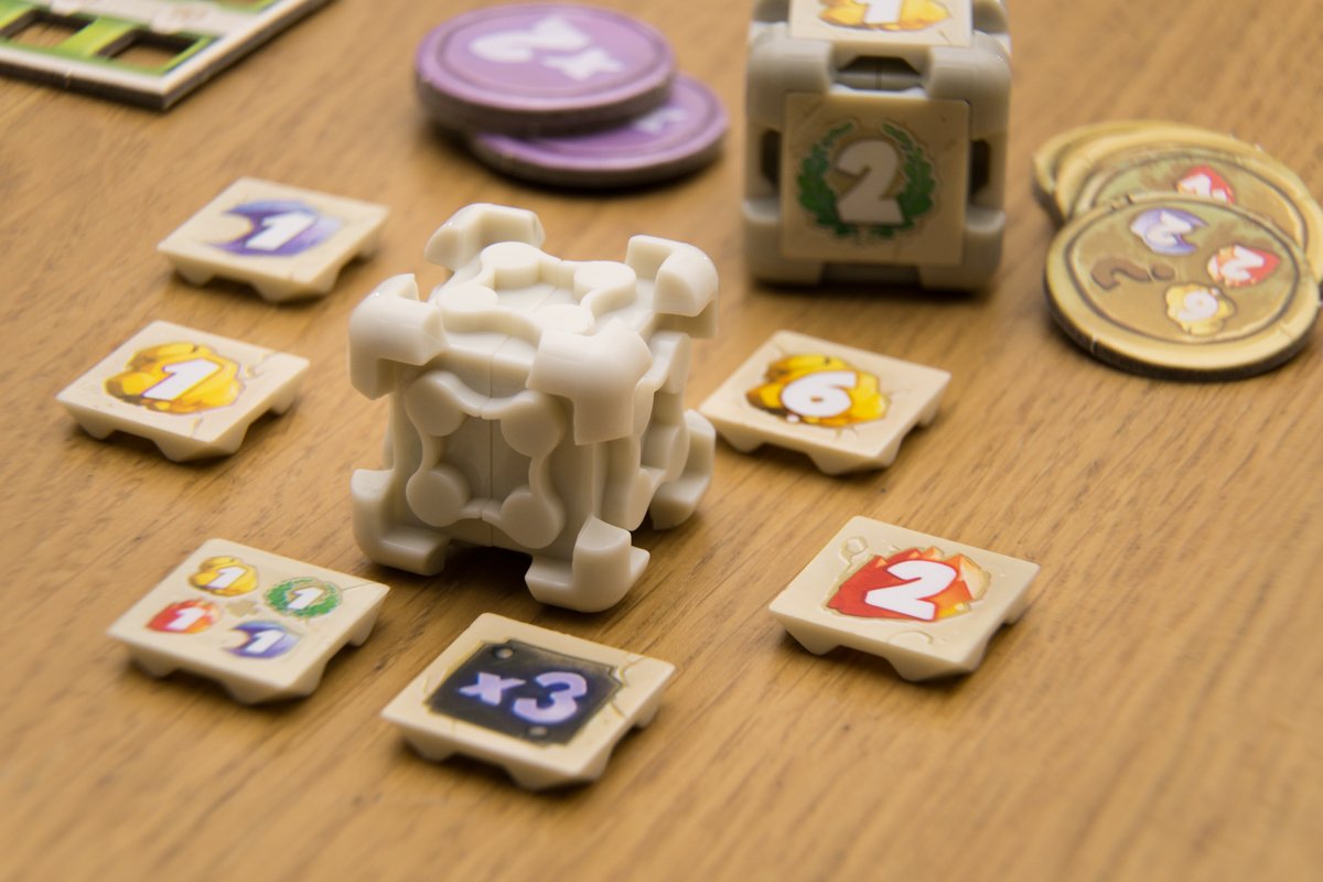 cardsandwich's tweet photo. New review: Dice Forge is a six-sided clash of order and chaos https://t.co/UkBQ2q3P3M #boardgames https://t.co/mOfWlGvzEG