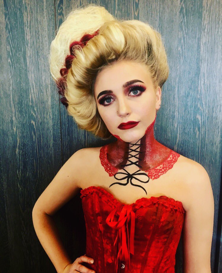 Madeleine O'Neill tweet media