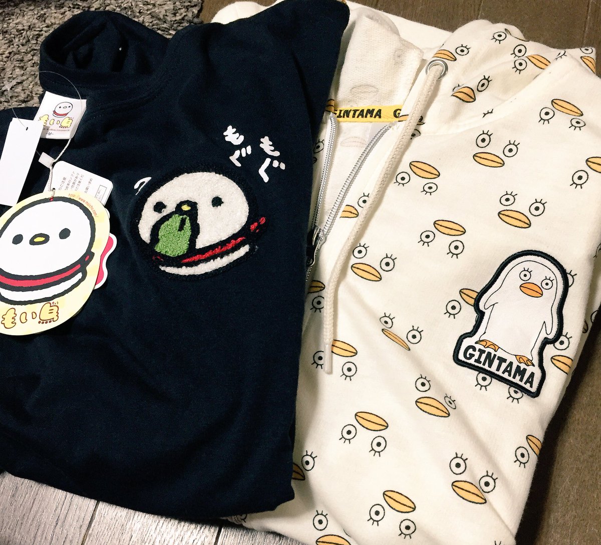 サリオ 先月の末に行った時は 銀魂tは大きなサイズしか無くて 娘は諦めてた パジャマがわりに着るつもりだった 他のアニメコラボも大きいサイズしかなくて しょんぼりしてたなぁ ほんまエリザベスのパーカー いつ着るんだろう 笑