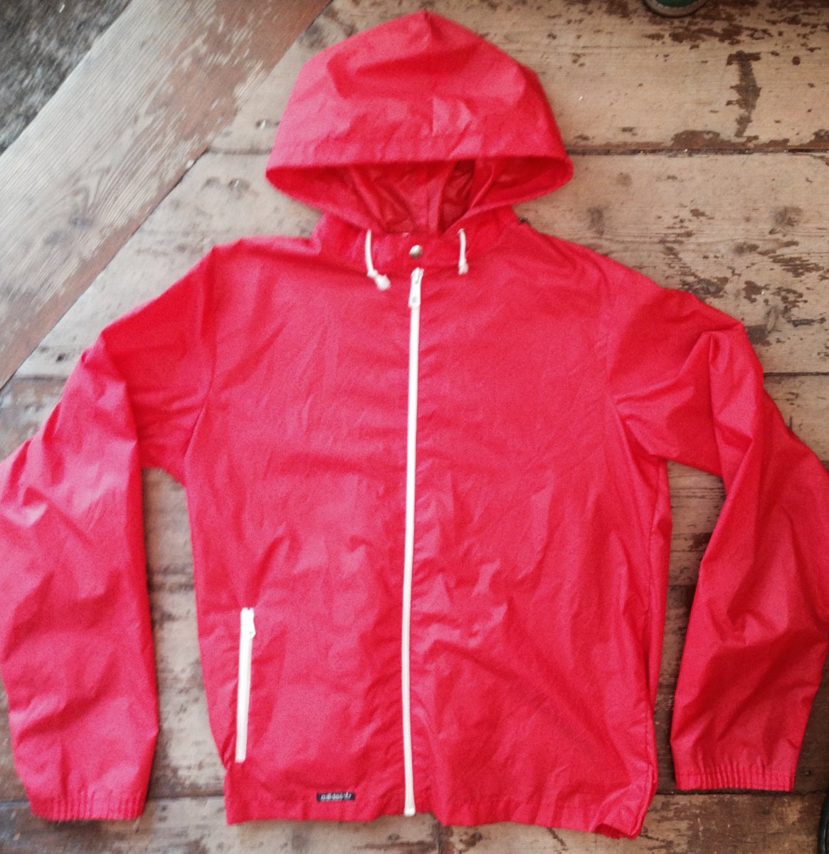 BreuerDawson's tweet photo. ADIDAS WINDCHEATER. B&amp;D https://t.co/zz4sv67NTQ