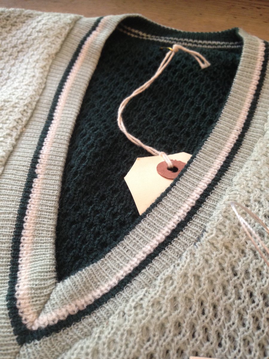BreuerDawson's tweet photo. KNIT PICKS. DEADSTOCK 1960'S VEST https://t.co/kV17Fn1LV8