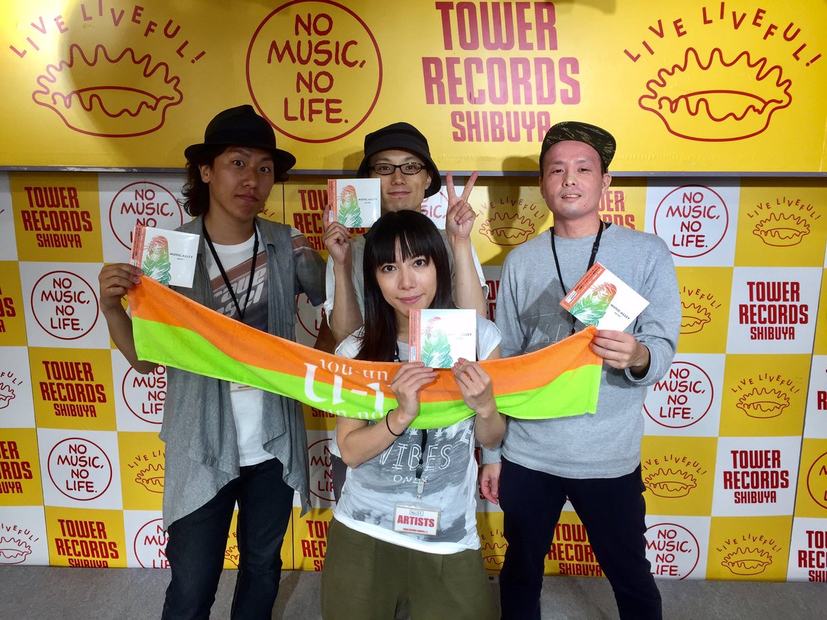 TOWER_Shibuya's tweet photo. 【4Fイベント】un-not ミニライブ&特典会 終了しました!
三連休の初日に最高のインストアイベントでしたー。お集まりいただいた皆様ありがとうございました。(宗) #unnot https://t.co/nAjfn7ILQH