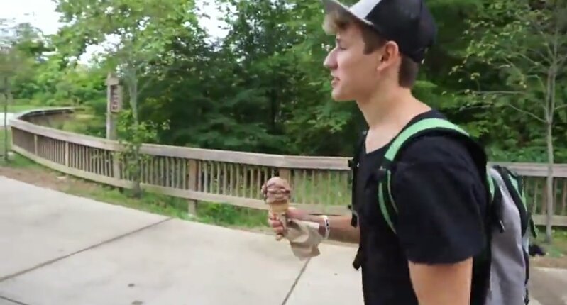 TheTideFrOff tweet picture