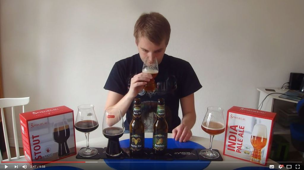 The Master of Hoppets Beer Reviews tried our Craft Beer Glasses. Look at this Glass Ware Battle: youtube.com/watch?v=FqKrdw…  #craftbeerglasses