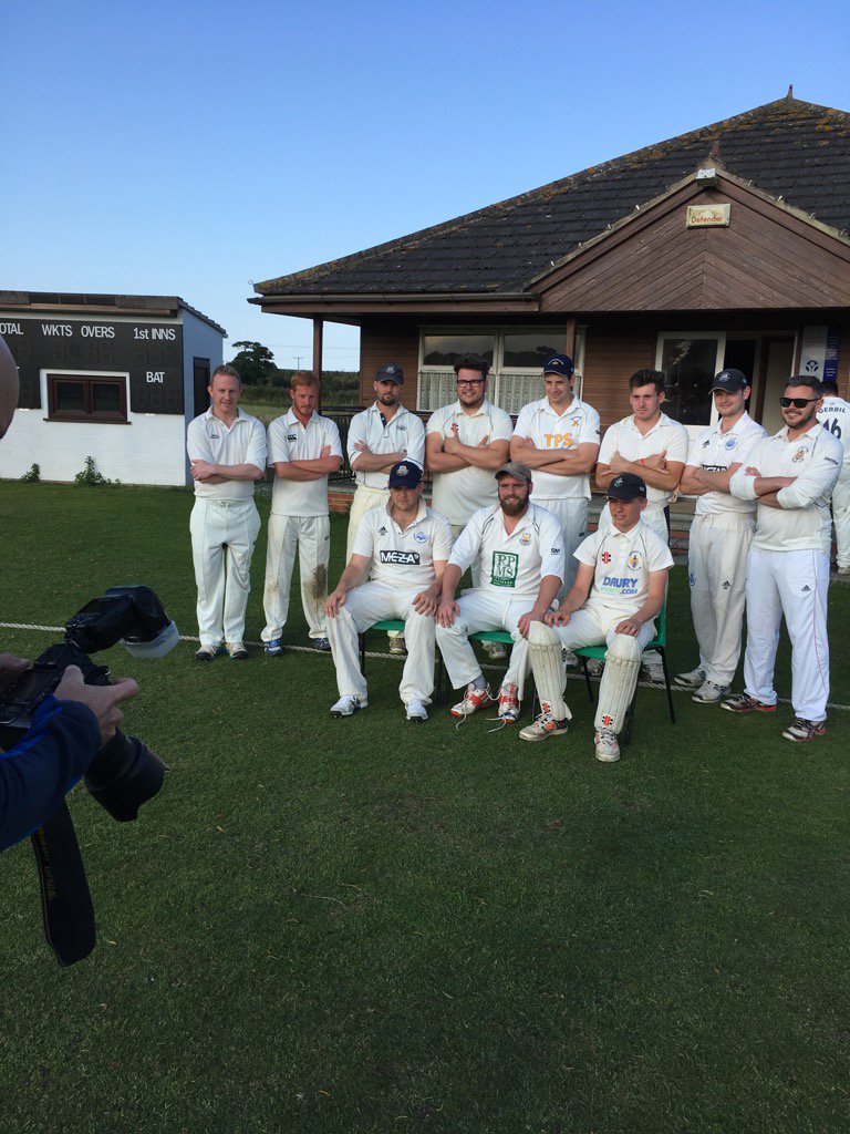 matthewdriff02's tweet photo. Brandesburton evening cricket team, unbeaten all season and winners of the treble. #biffit https://t.co/DDhyX2BU2d