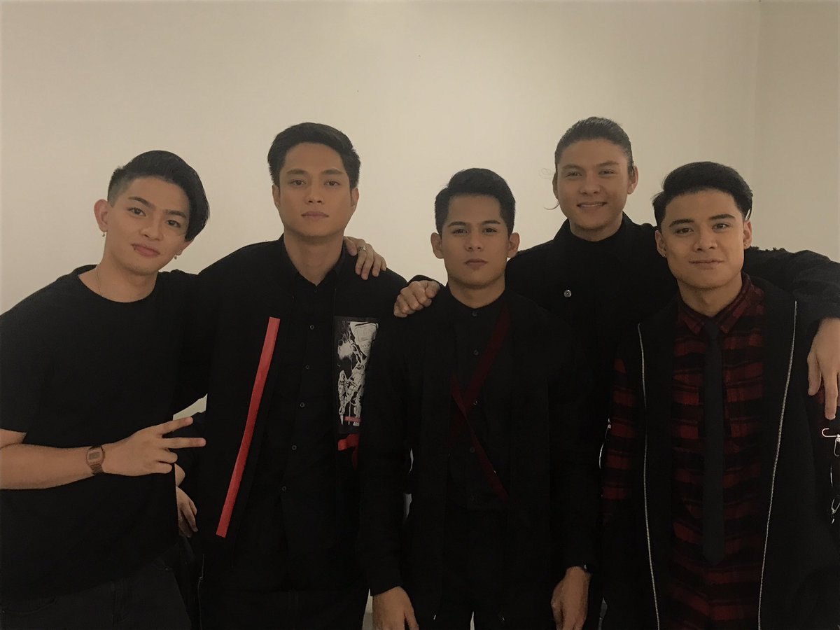 Katezel2225's tweet image. the successful person is the individual who forms  the
habit of doing what the failing person doesn&apos;t like to do.

BoybandPHxFrontrowDDStick