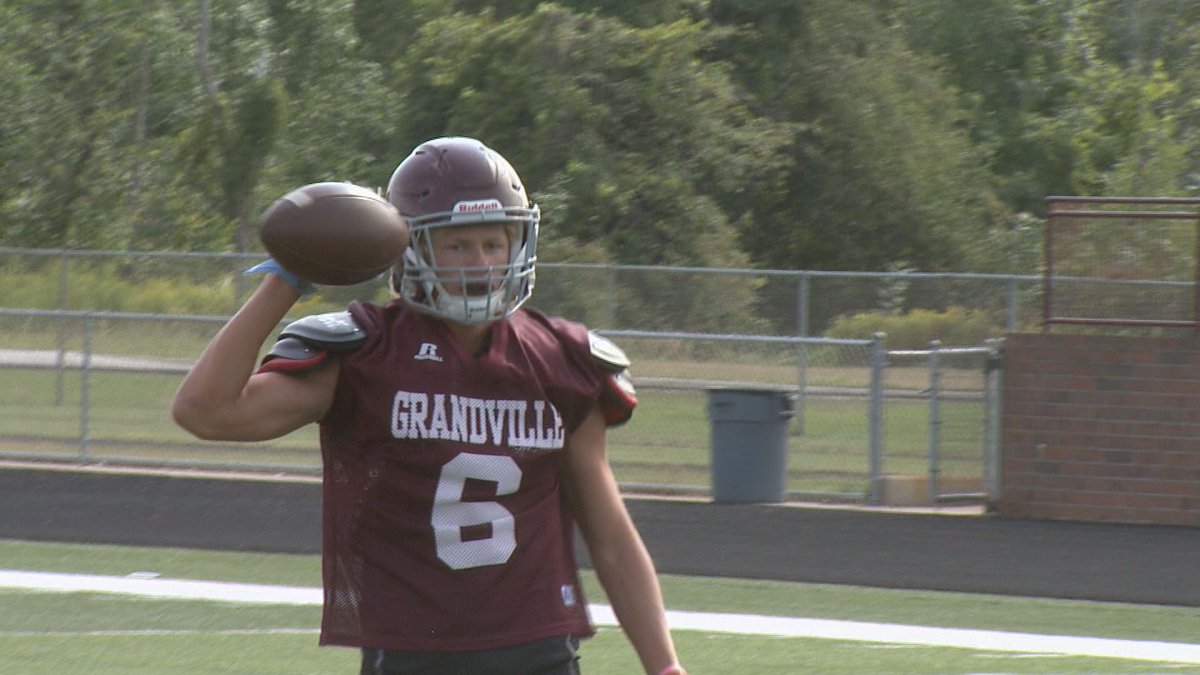 13 On Your Sidelines tweet media