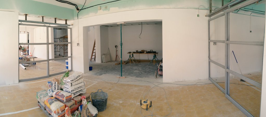 sergiburgada's tweet photo. Estiu de visites d'obra a escoles @twtFEDAC. Transformació dels espais, tant que potser no es reconeixeran. #avuixdemà https://t.co/2Uhsku8dBj
