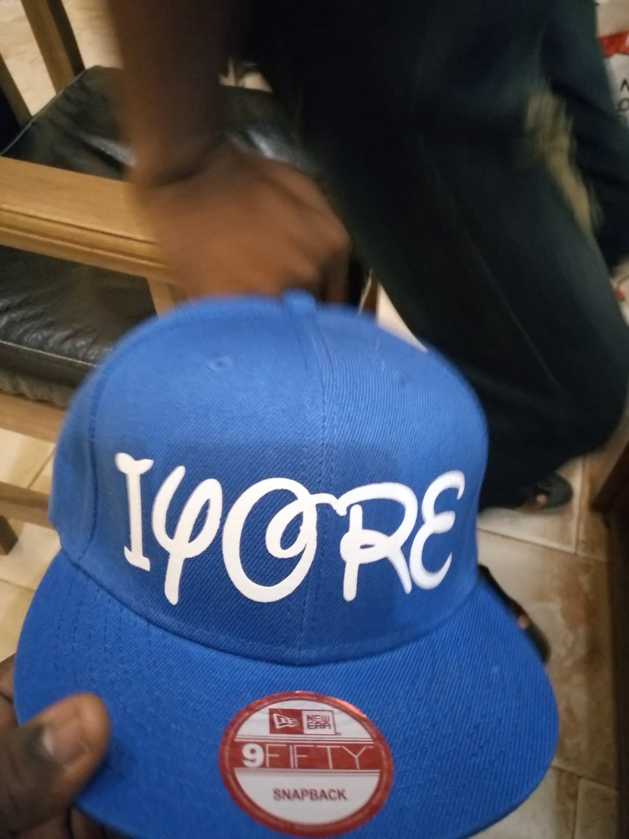 iysydney's tweet photo. Ever wondered whatz my surname is..here u go #iyore https://t.co/7dsbXkuM3o