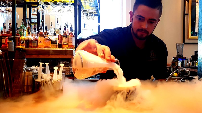 LPLCocktails's tweet photo. Can't wait to see what the awesome magicians down at @TheAlchemistUK Liverpool have in store for us! #LPLCFest17 #drinkup https://t.co/GNtIT85xWS