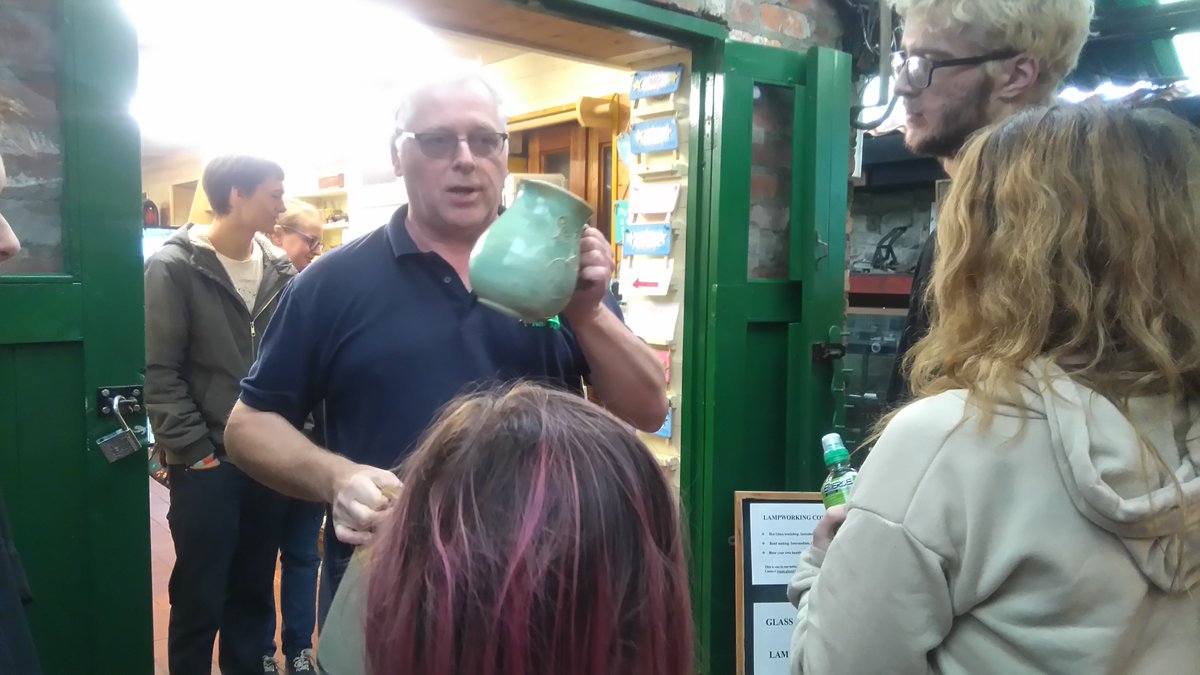 _SophiaZahra_'s tweet photo. Learning about apple juice and cider making @GowerHeritage with @FruitFullCom! @Carlie_YMCA @Kit_YMCA https://t.co/BRKIfNZNTa