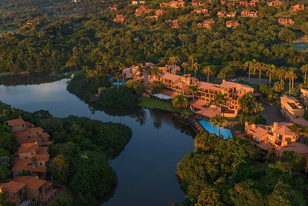 SanlameerHotel's tweet image. Weekends were made for relaxing in paradise... Right here at the @SanlameerHotel.