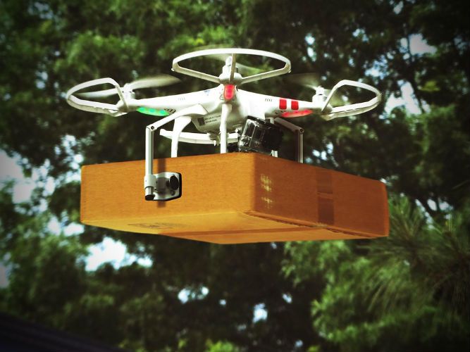 lengow's tweet image. #DeliveryMethods: From Drones to Robots bit.ly/2ww4Hah #ecommerce